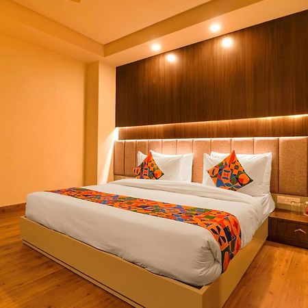 Fabhotel Prime Shanit Delhi  Buitenkant foto