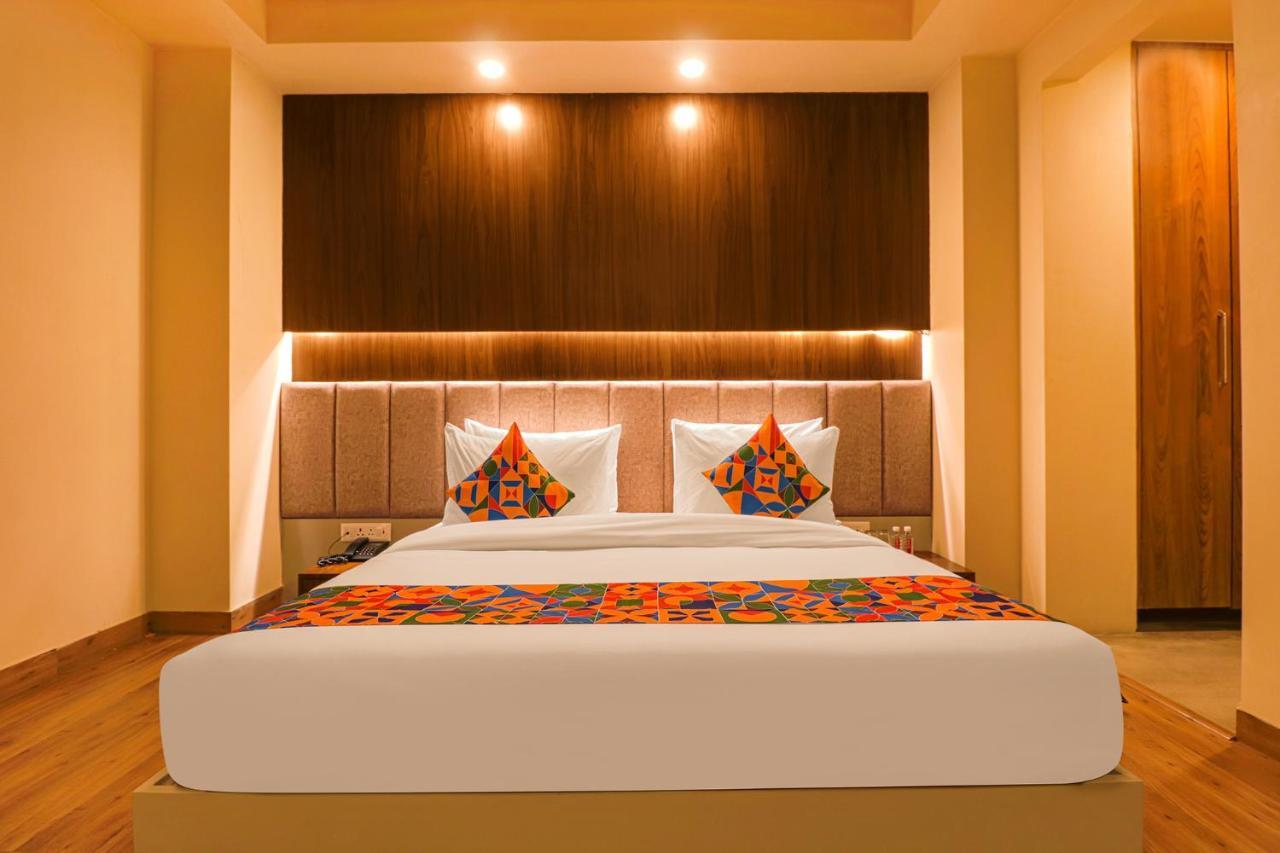 Fabhotel Prime Shanit Delhi  Buitenkant foto