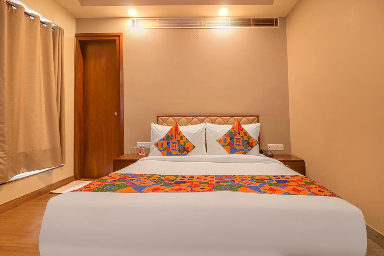 Fabhotel Prime Shanit Delhi  Buitenkant foto