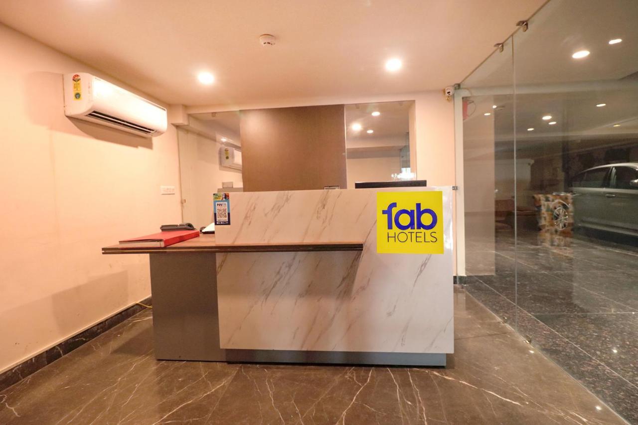 Fabhotel Prime Shanit Delhi  Buitenkant foto